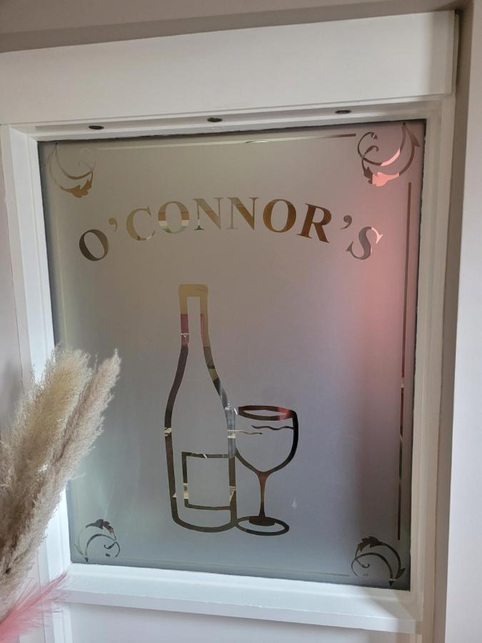 O'Connors Bar Restaurant And Guesthouse Dromore  Екстер'єр фото